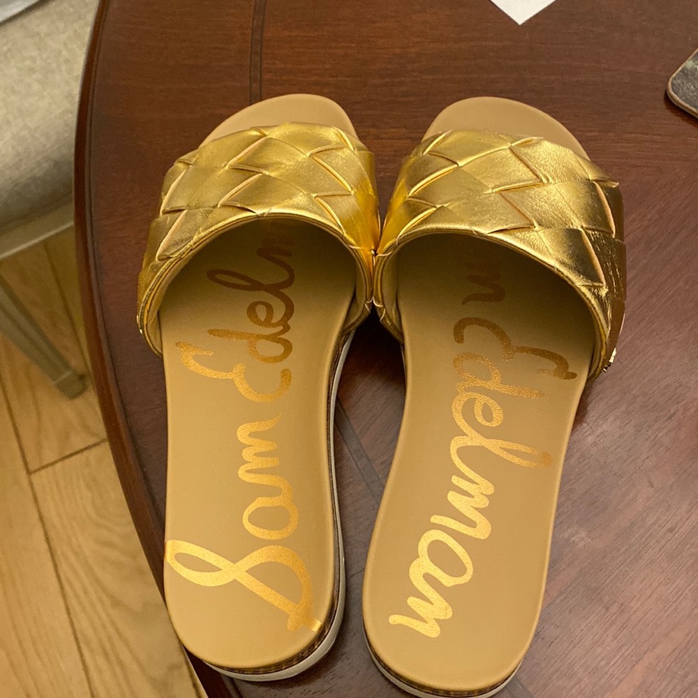 NWOT Sam Edelman Adaley Woven Leather Slide